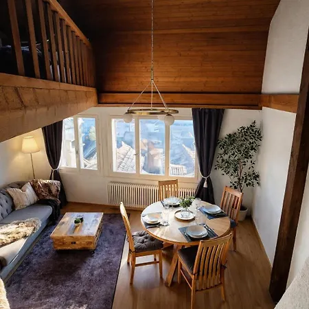 Castle Hill I King I I Amazing Views *