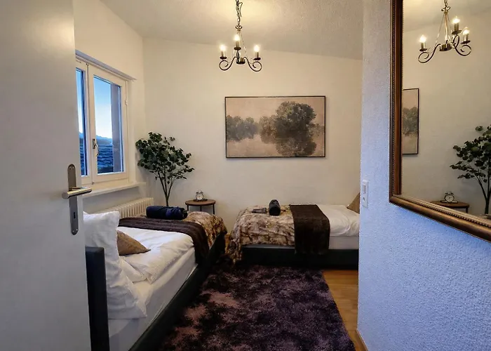 Castle Hill I King I I Amazing Views Apartamento